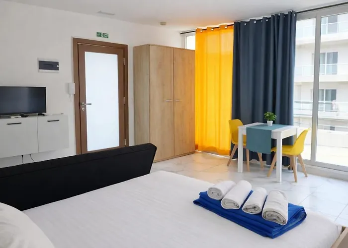 Kalimera Apartment *